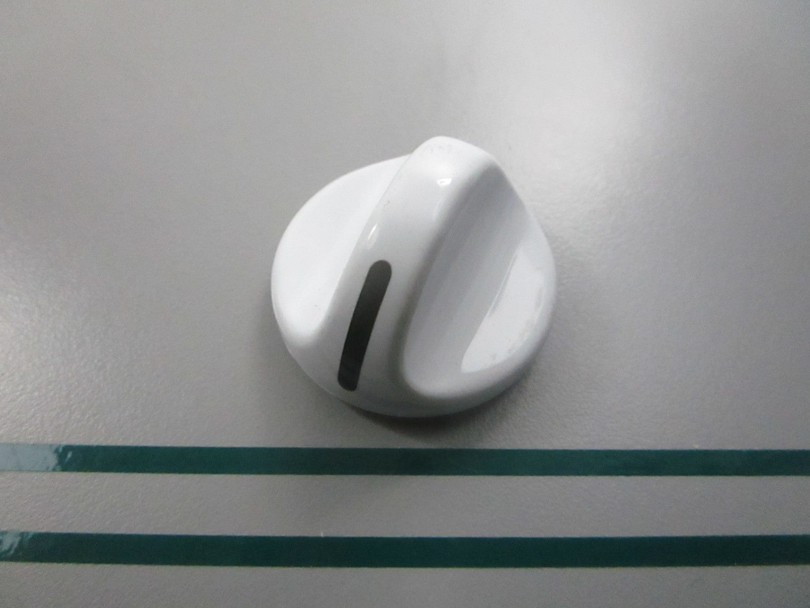 NEW OEM 131965300 Electrolux White Rotary Knob 0810
