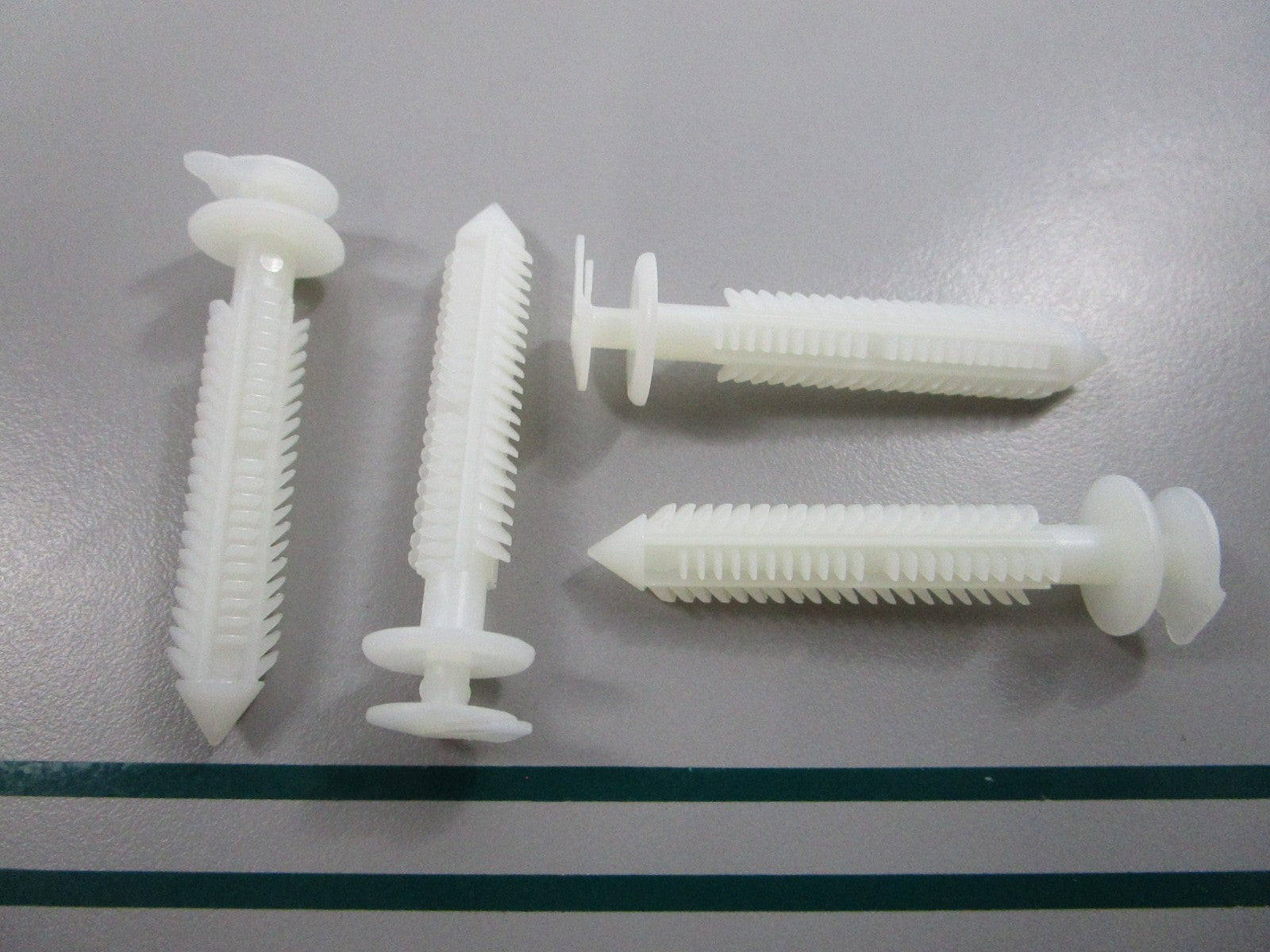NEW (LOT OF 4) 293730021 Sea-Doo Dart 0810