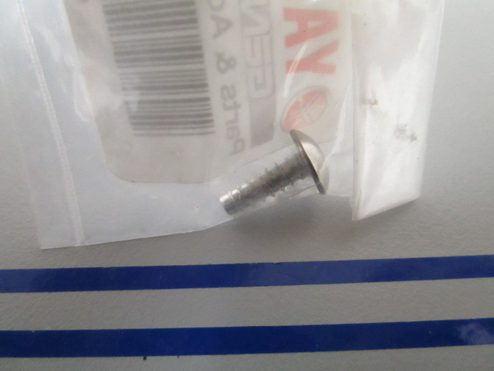 NEW OEM 97780-40012 Yamaha Tapping Screw 0810