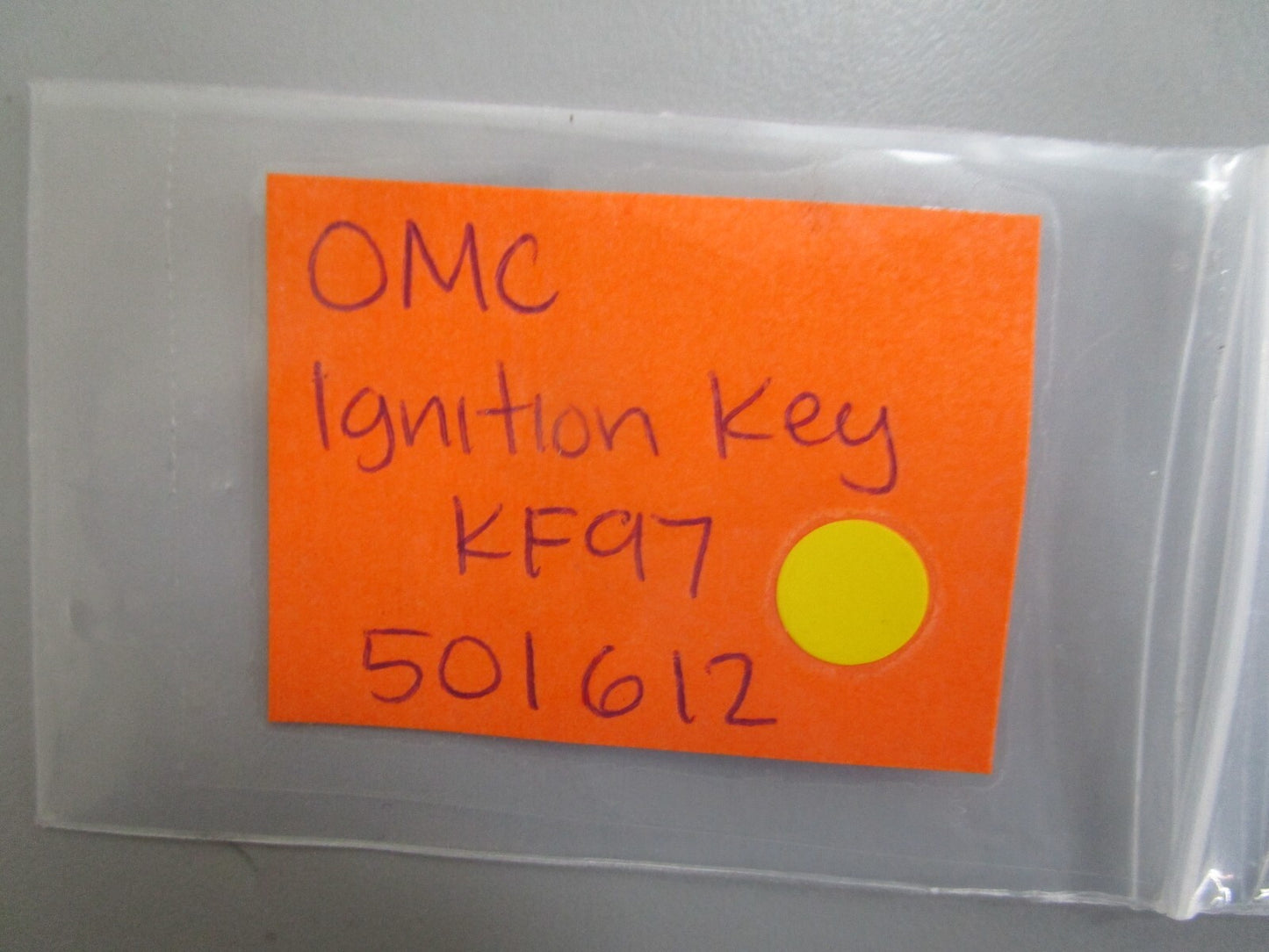 *NEW OEM* 0810 OMC Johnson Evinrude Ignition Key KF97 501612 0501612