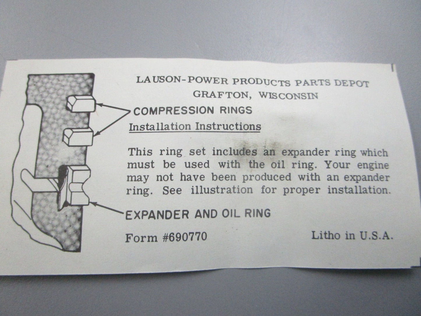NEW OEM 27565 Tecumseh Piston Ring Set 0810