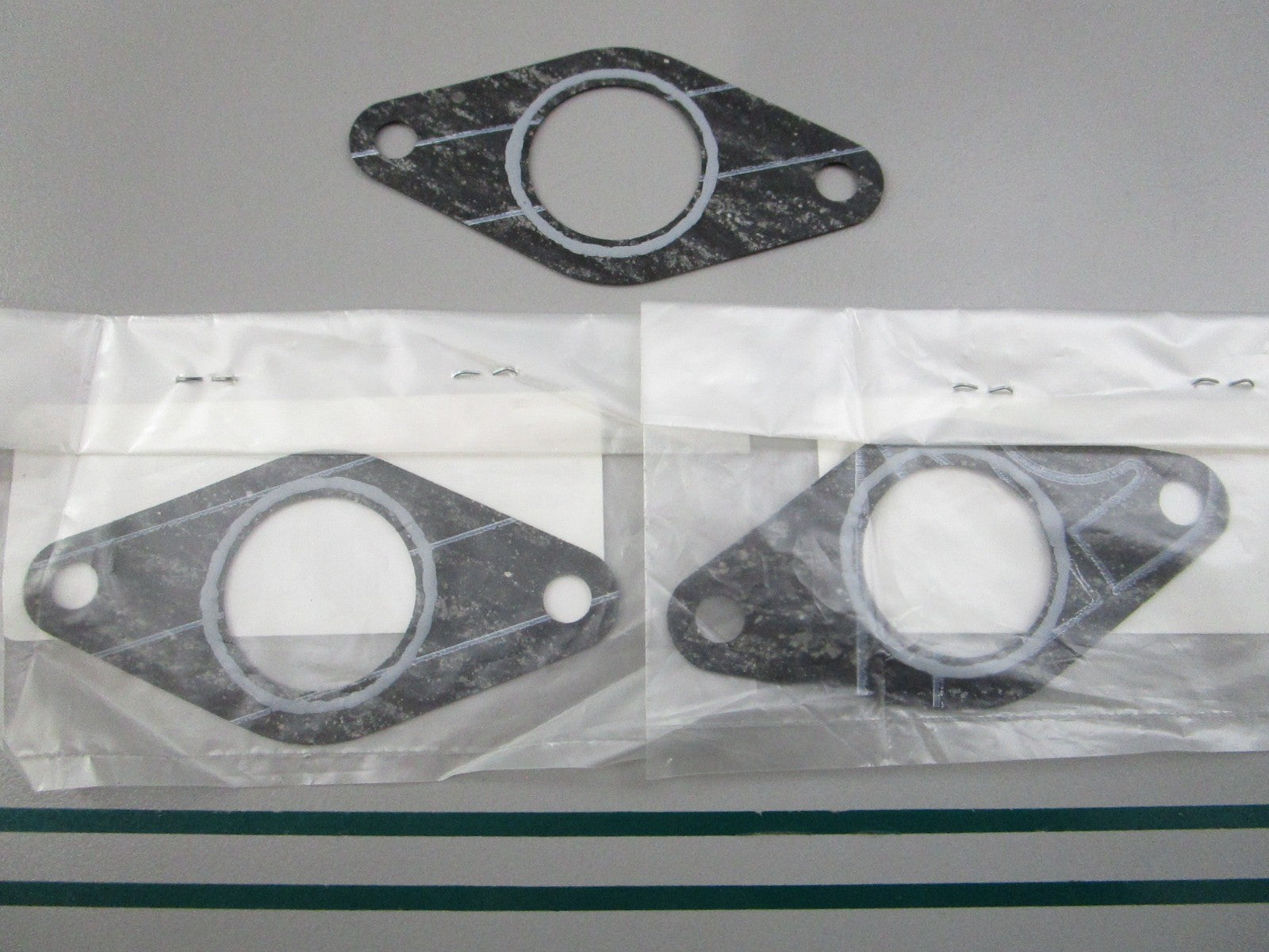 NEW OEM (LOT OF 3) 66M-13646-00-00 Yamaha Manifold Gasket 0810