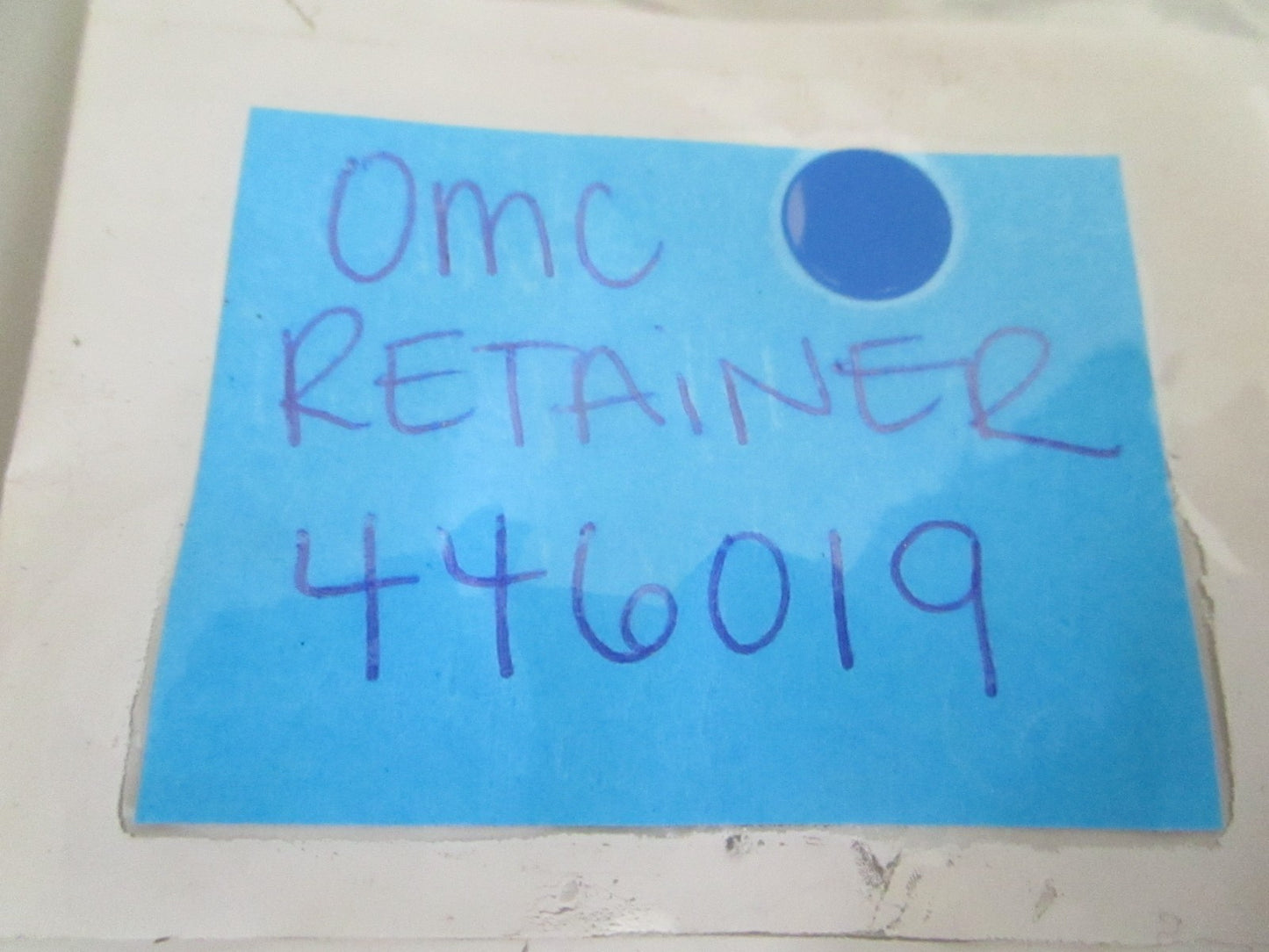 *NEW OEM* 0720 OMC Johnson Evinrude Retainer 446019 0446019