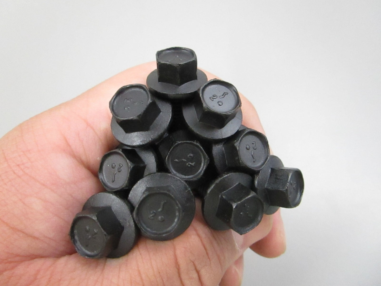 NEW OEM (LOT OF 10) GX22456 John Deere Screw 0810