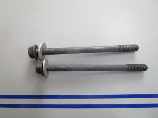 *NEW OEM* (LOT OF 2) 0810 OMC Johnson Evinrude Valve Cover Bolt 3856135