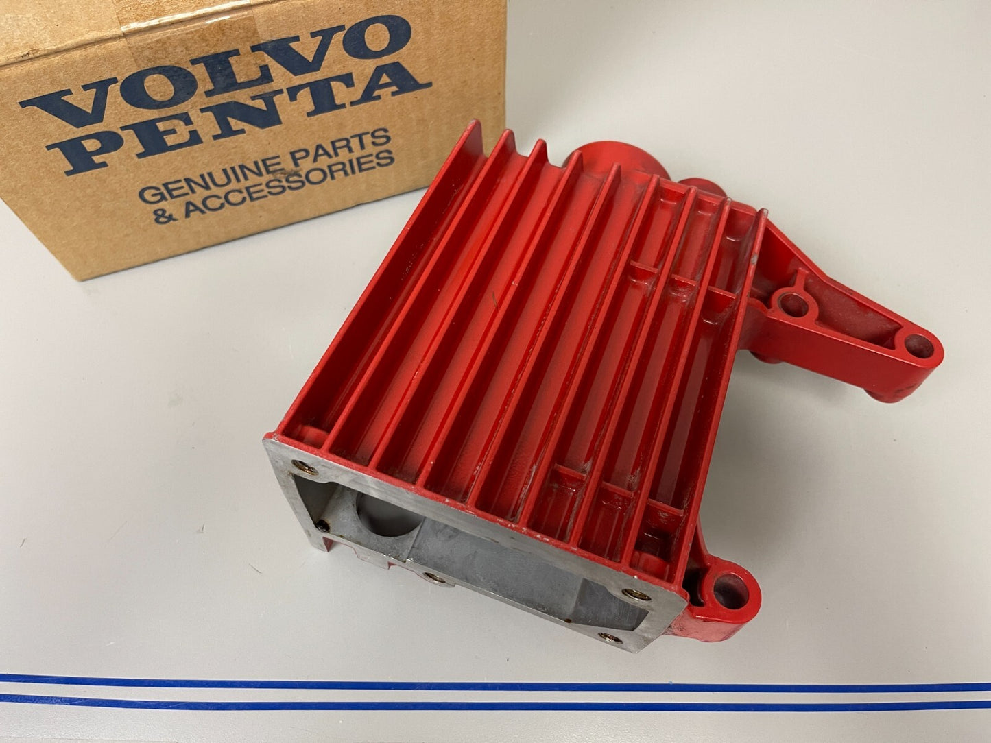 *NEW OEM* 0720 Volvo Penta Heat Exchanger Housing 3856035