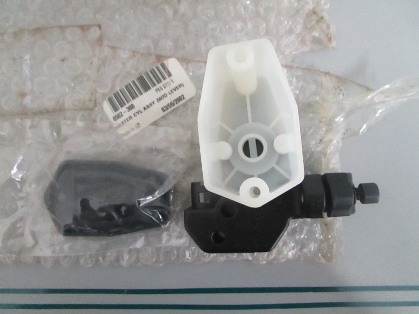Arctic Cat 0502-388 Master Cylinder Assy W/O Lever ATV 250-500 NEW OEM 0820