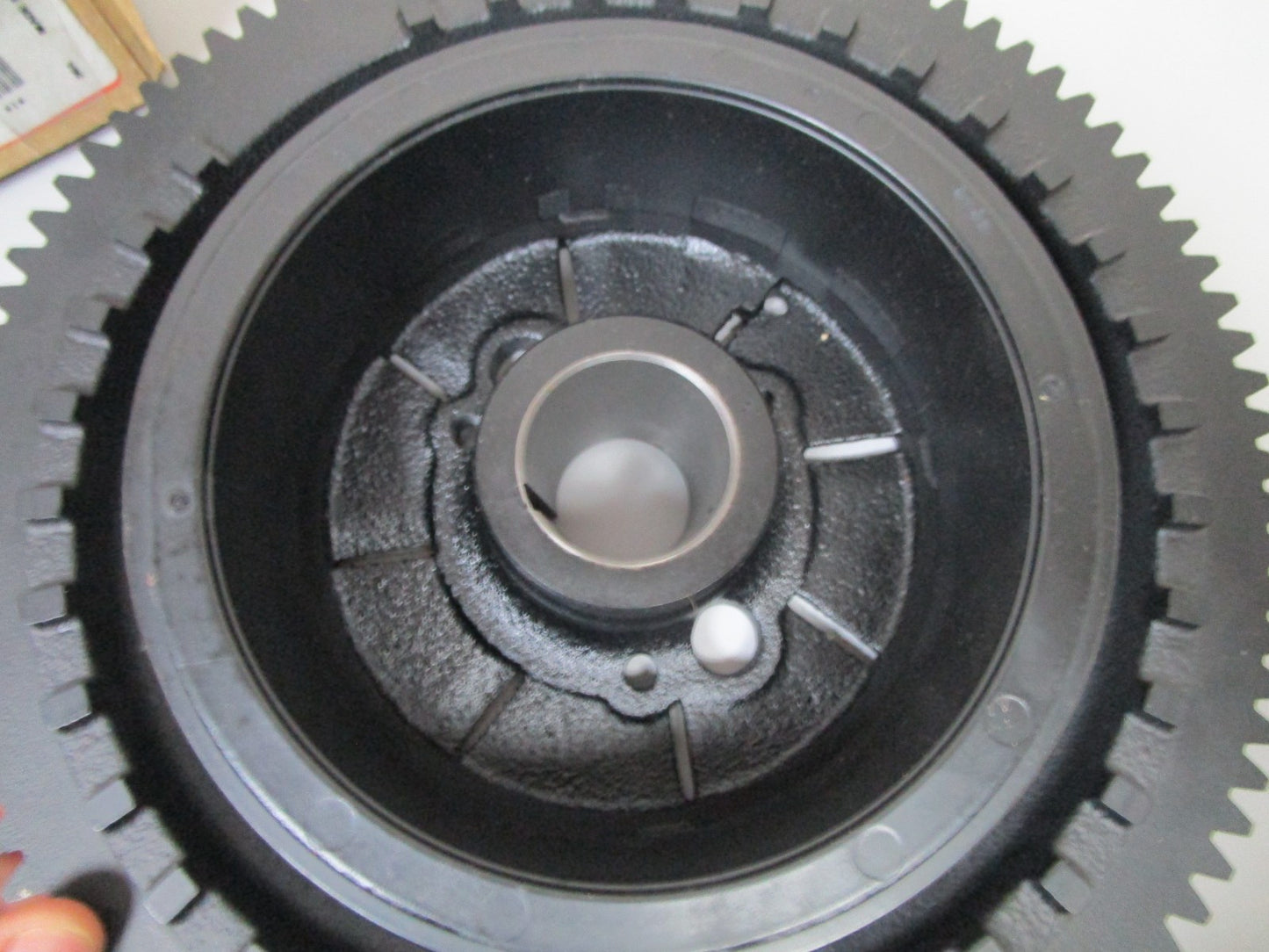 *NEW OEM* 0720 OMC Johnson Evinrude 60 70 hp 2001- 2006 Flywheel Ay 5032449