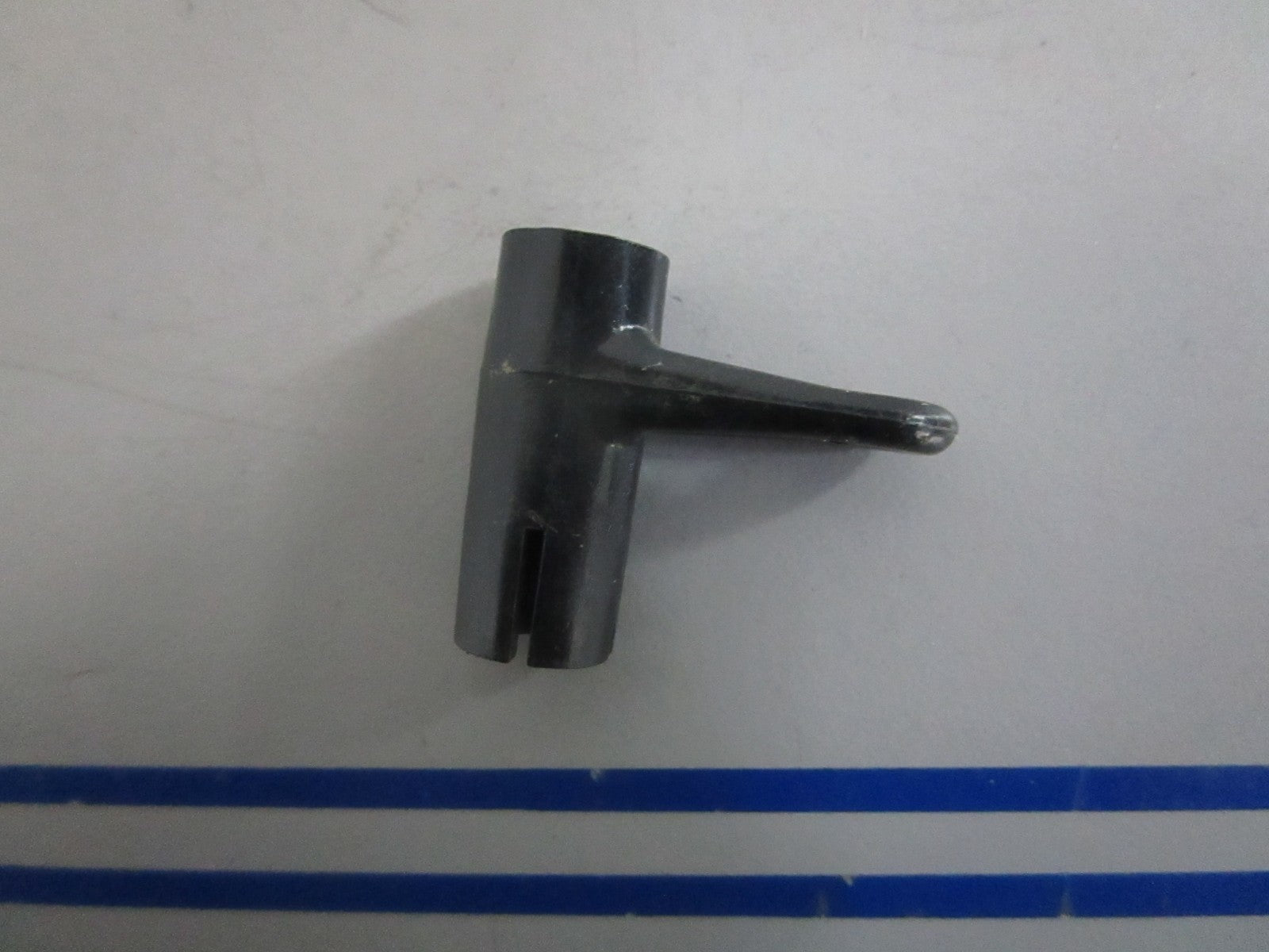 NEW OEM 316144 0316144 OMC Johnson Evinrude Adjust Arm 0820