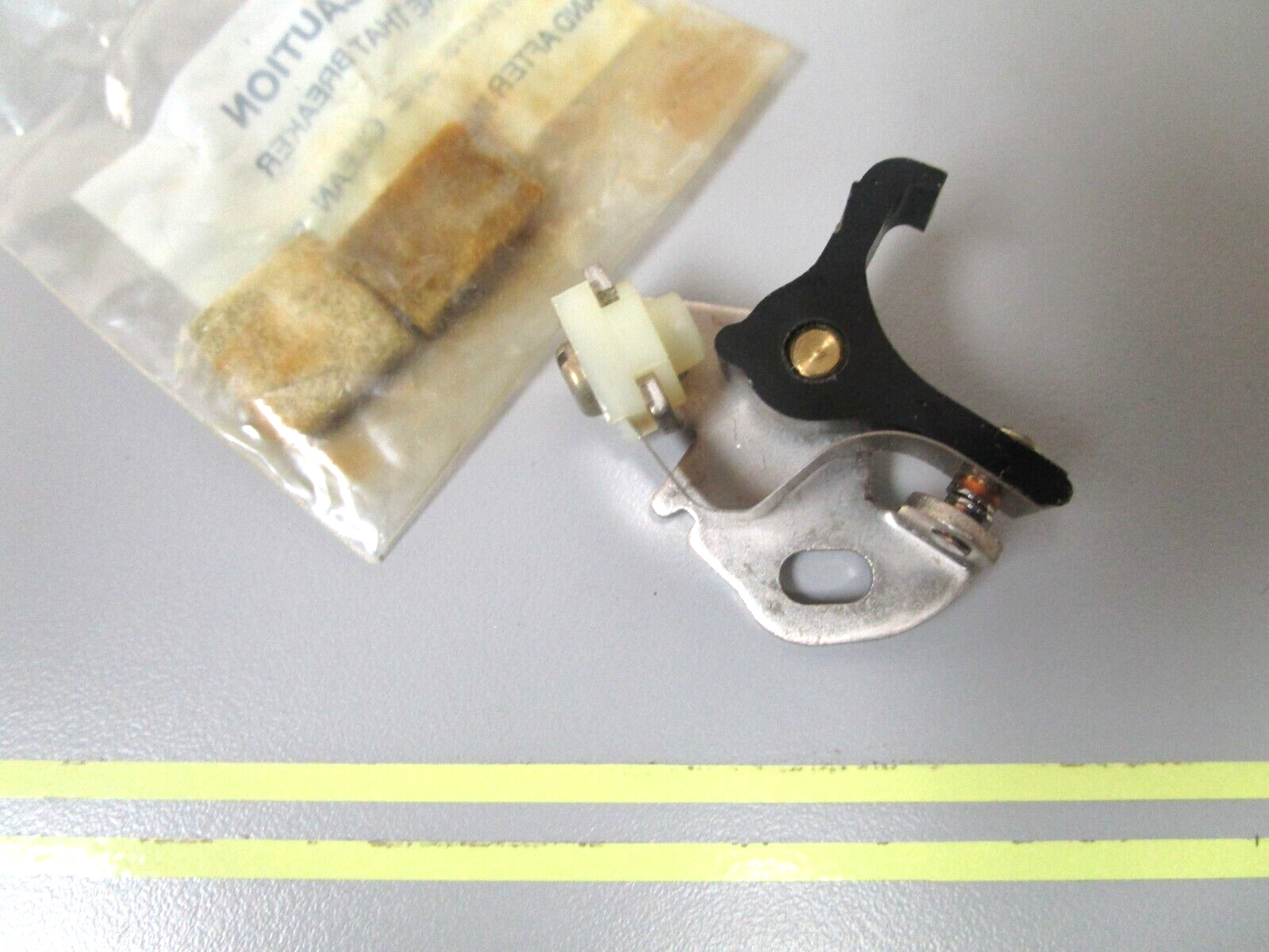 *NEW OEM* 0750 Mercury Force CONTACT SET F12359