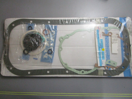 *NEW OEM* 0820 Volvo Penta Gasket Kit 876342