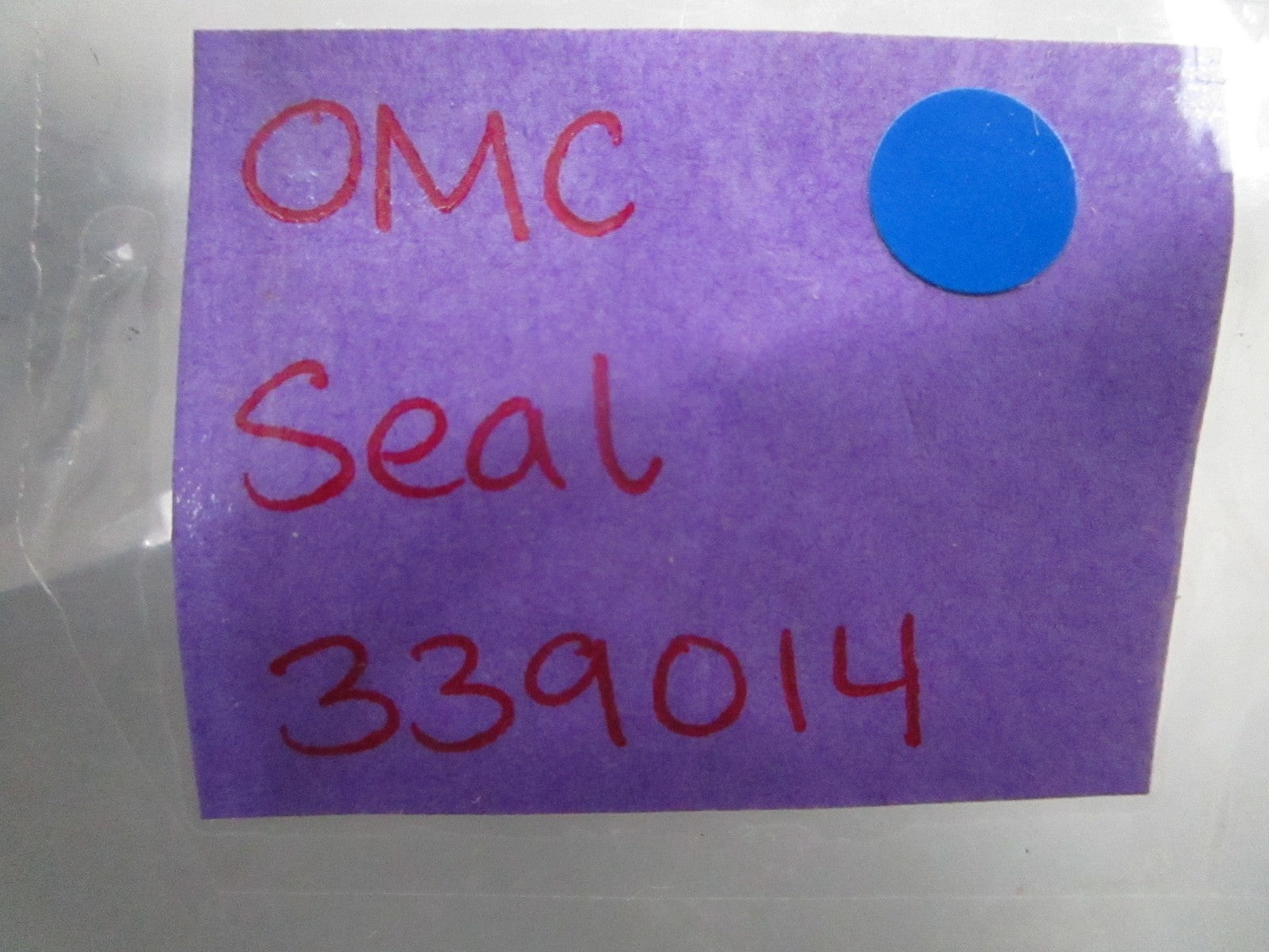 *NEW OEM* 0810 OMC Johnson Evinrude Seal 339014 0339014