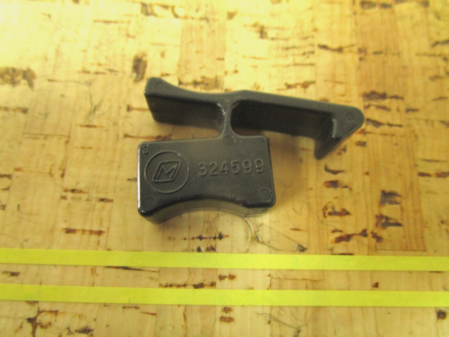 *NEW OEM* 0720 OMC Johnson Evinrude Tilt End Pin 324599 0324599