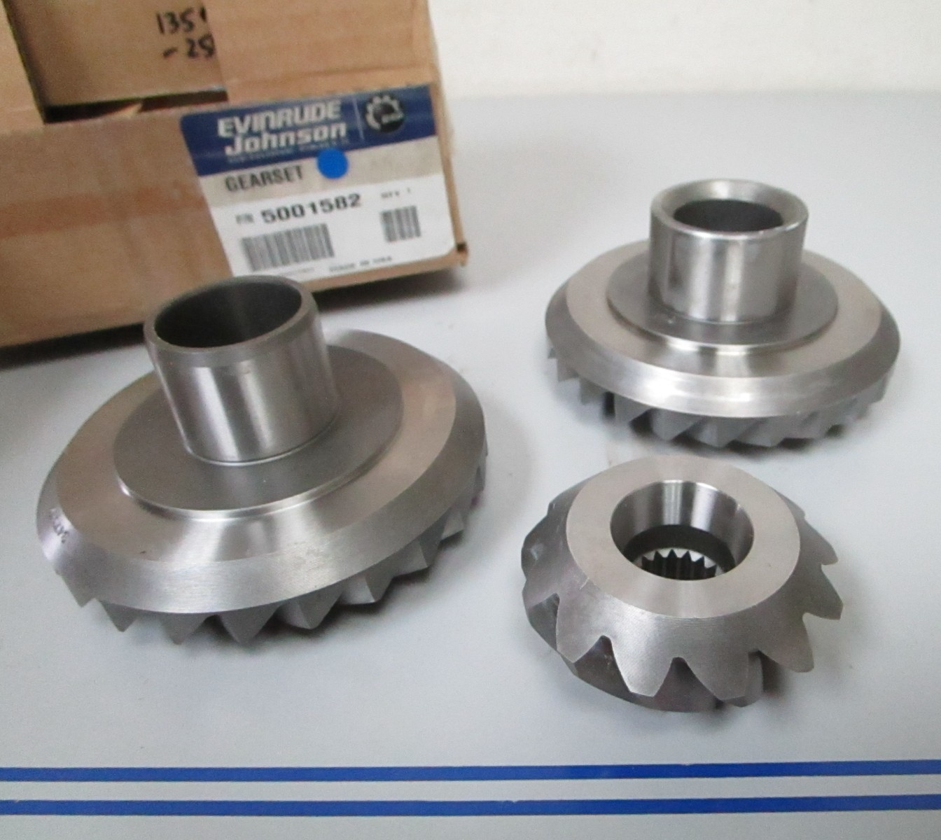 *NEW OEM* 0720 OMC Johnson Evinrude 135- 250 hp 2002- 2008 Gear Set 5001582