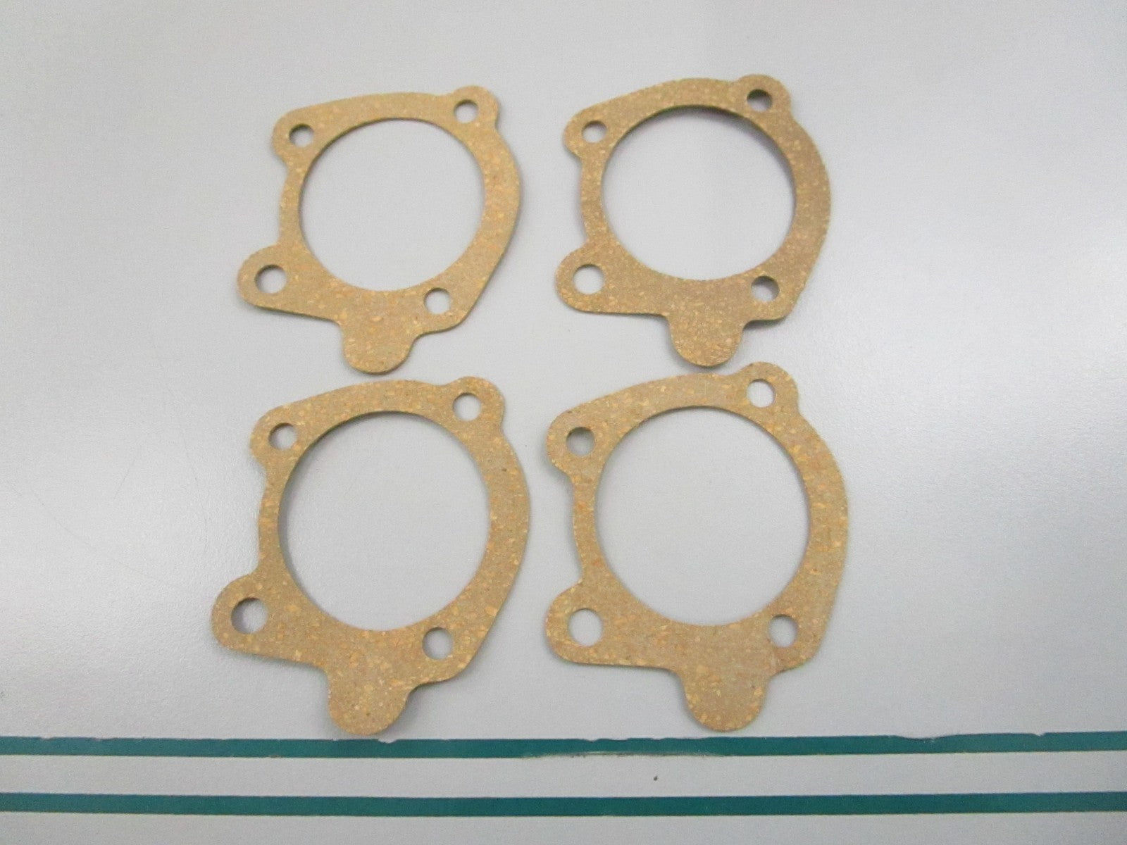 NEW OEM (LOT OF 4) 323338 0323338 OMC Johnson Evinrude Gasket 0810