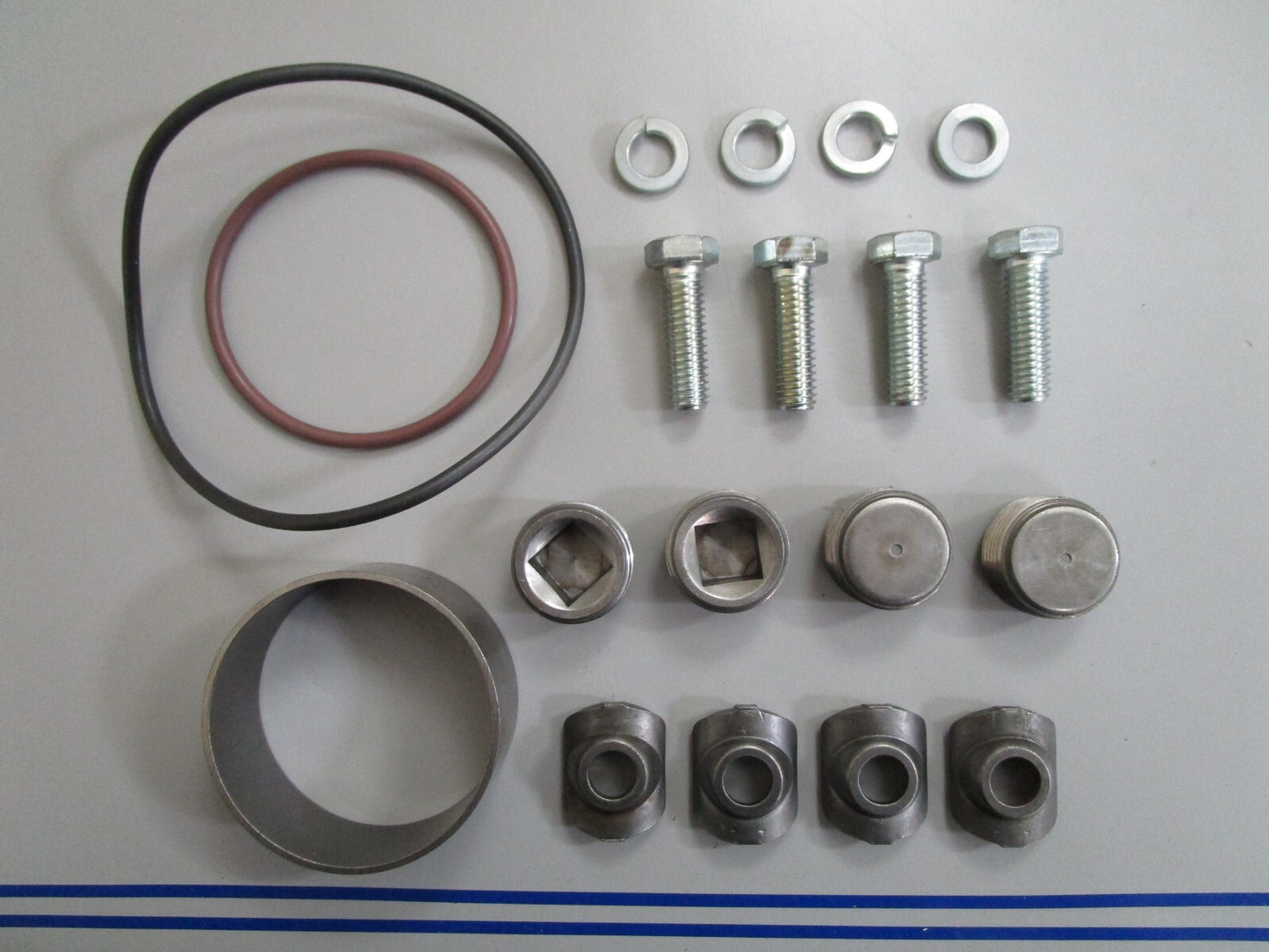 *NEW* 0820 Barr Mounting Kit CM-20-4142411P