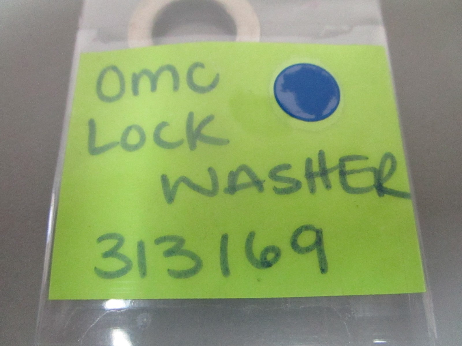 NEW OEM (LOT OF 2) 313169 0313169 OMC Johnson Evinrude Lock Washer 0810