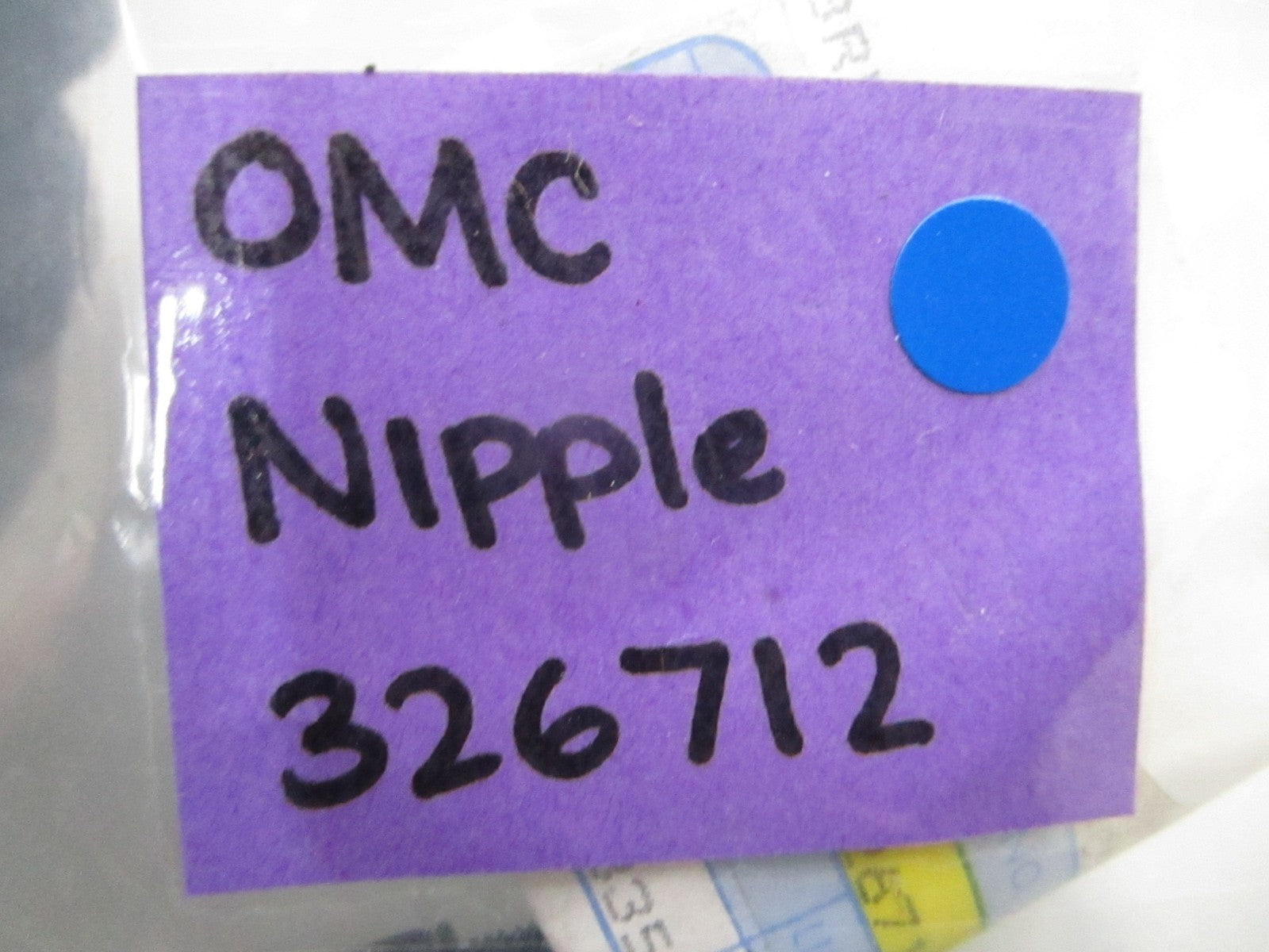 *NEW OEM* 0810 OMC Johnson Evinrude Nipple 326712 0326712