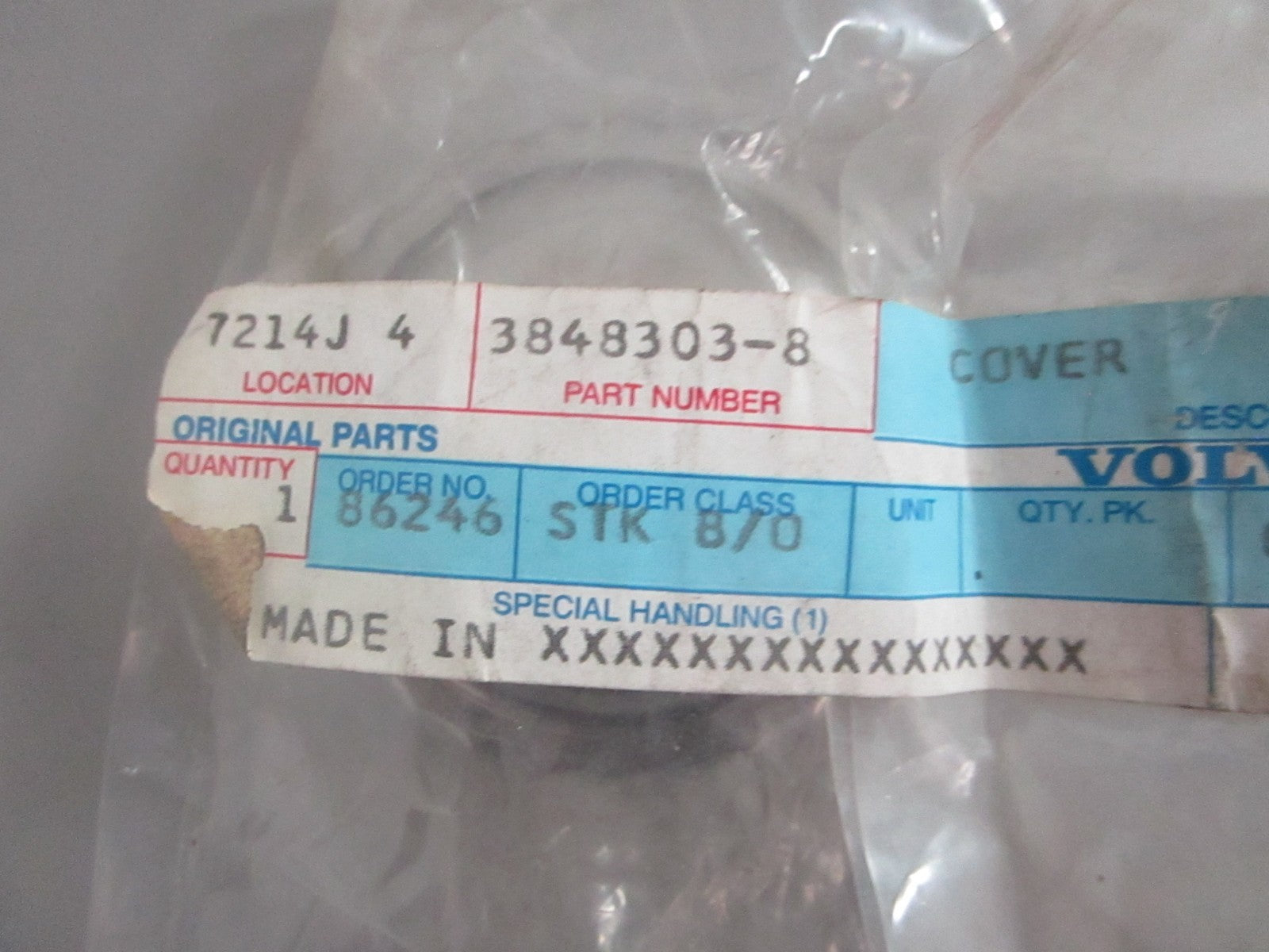 *NEW OEM* 0820 Volvo Penta Oil Filler Cap 3848303