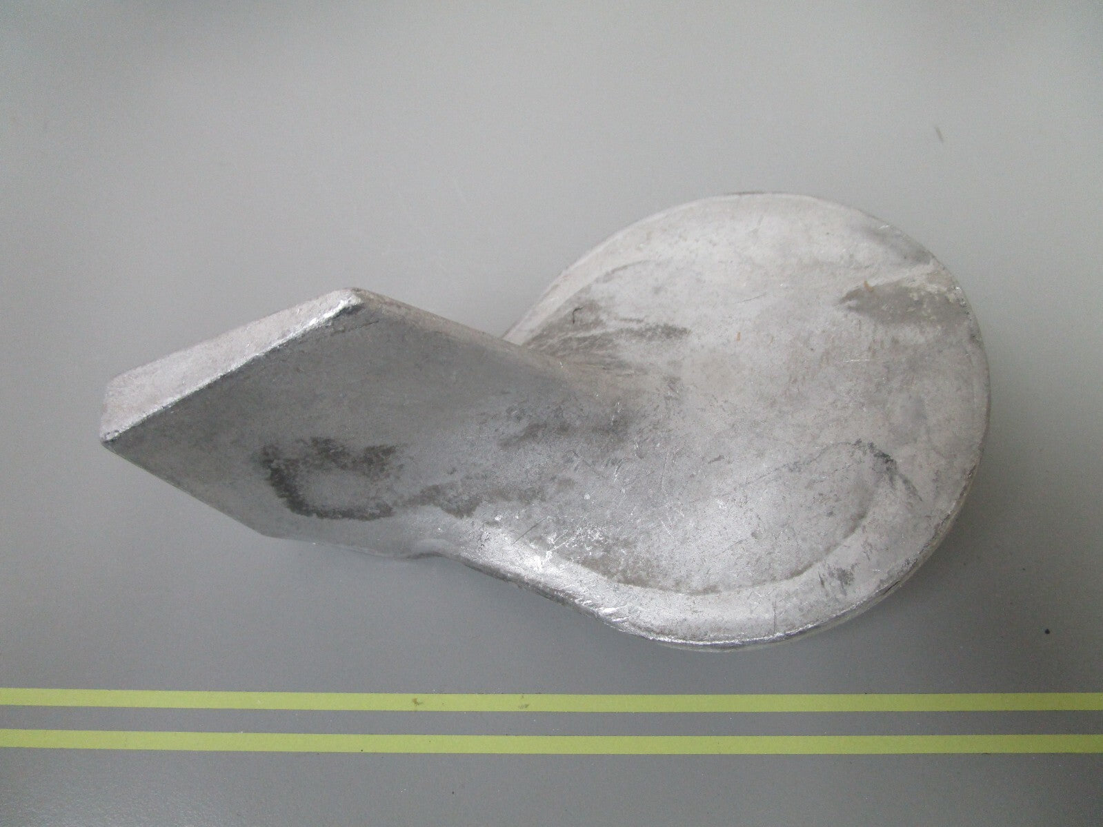 *NEW OEM* 0810 Mercury Quicksilver Trim Tab Anode 822777Q1 822777-2