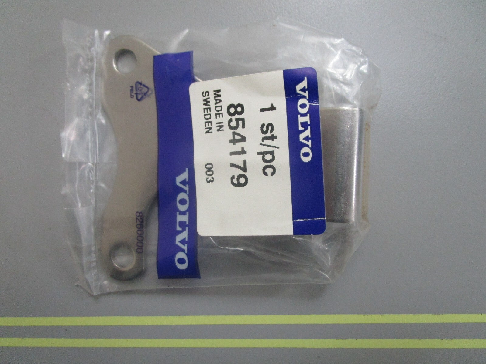 *NEW OEM* 0810 Volvo Penta Anchorage 854179