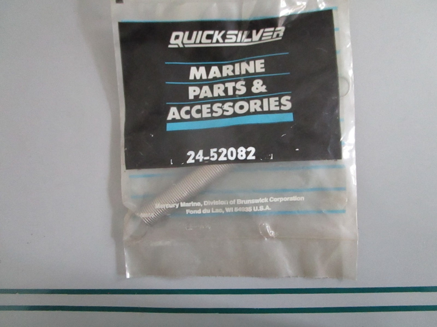 NEW OEM 24-52082 Mercury Quicksilver Spring 0820