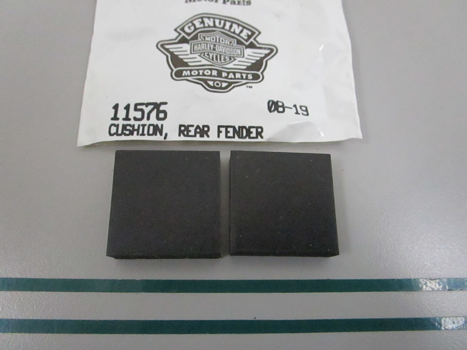 NEW OEM 11576 Harley Davidson 2 Rear Fender Cushion Set 0810
