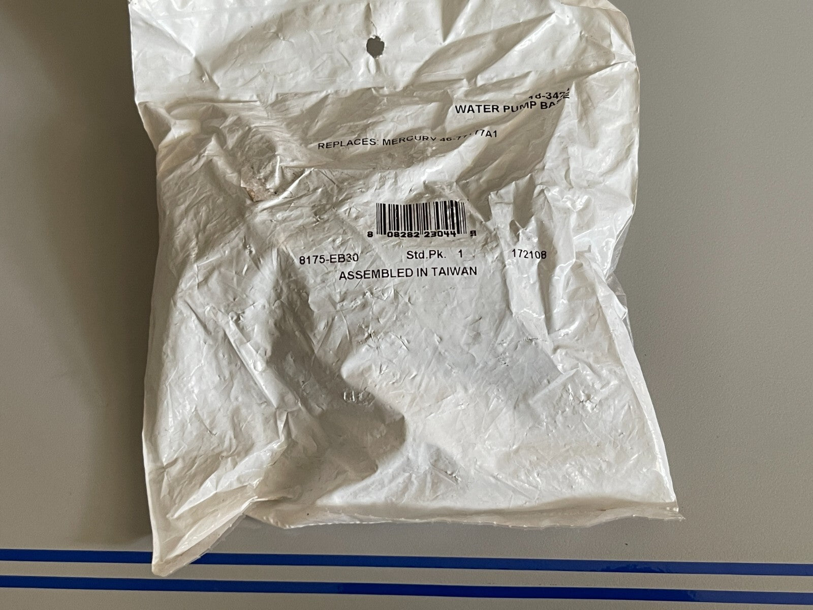 *NEW* 0810 Sierra Water Pump Base 18-3424 Replaces: Mercury 46-77177A1