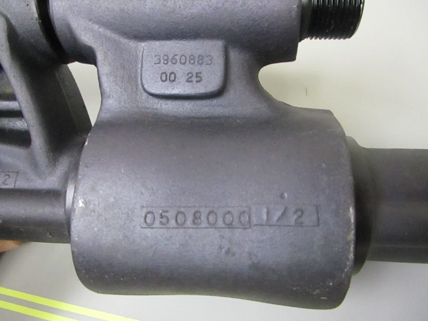 *NEW OEM* 0720 Volvo Penta Power Steering Actuator 3860883 21910902
