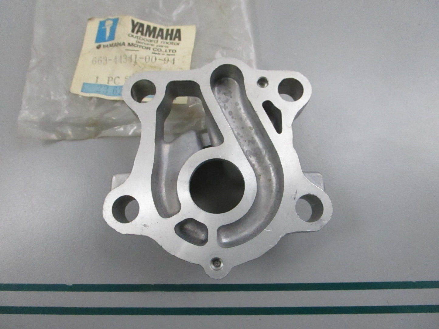 NEW OEM 663-44341-00-94 Yamaha Water Pump Housing 0810