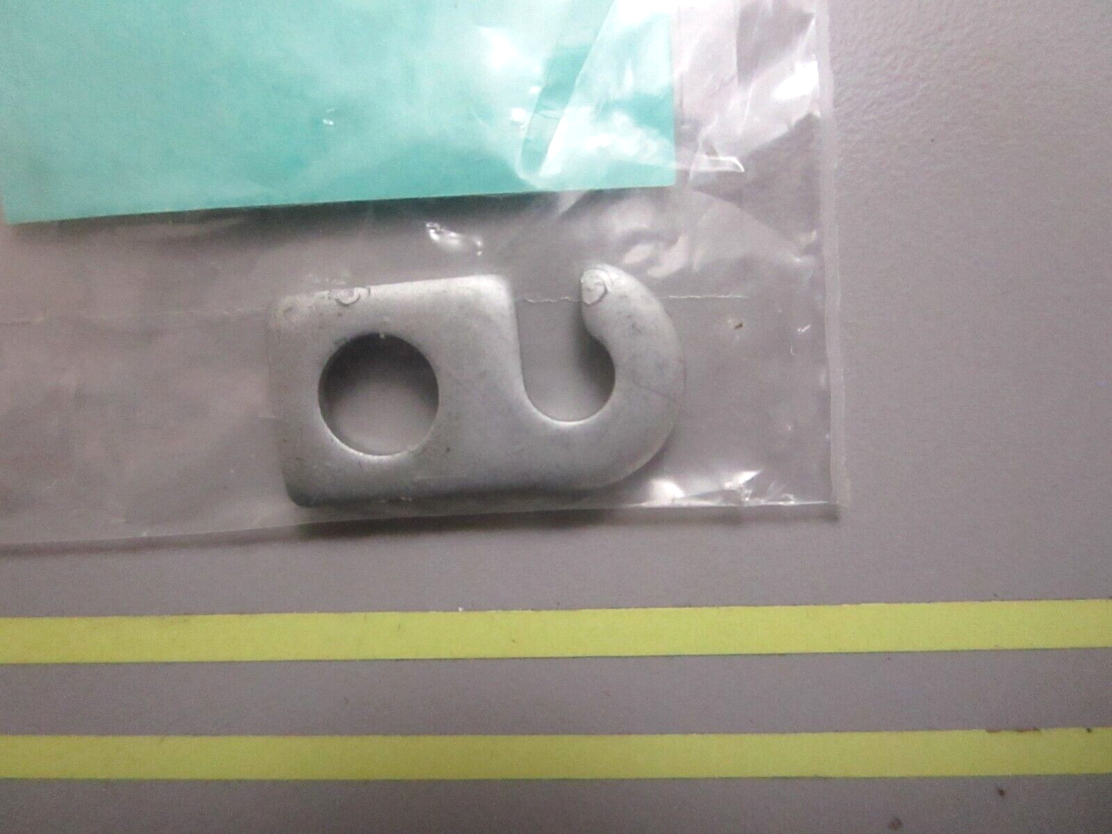 *NEW OEM* 0810 Yamaha Hook 66T-43144-00-00