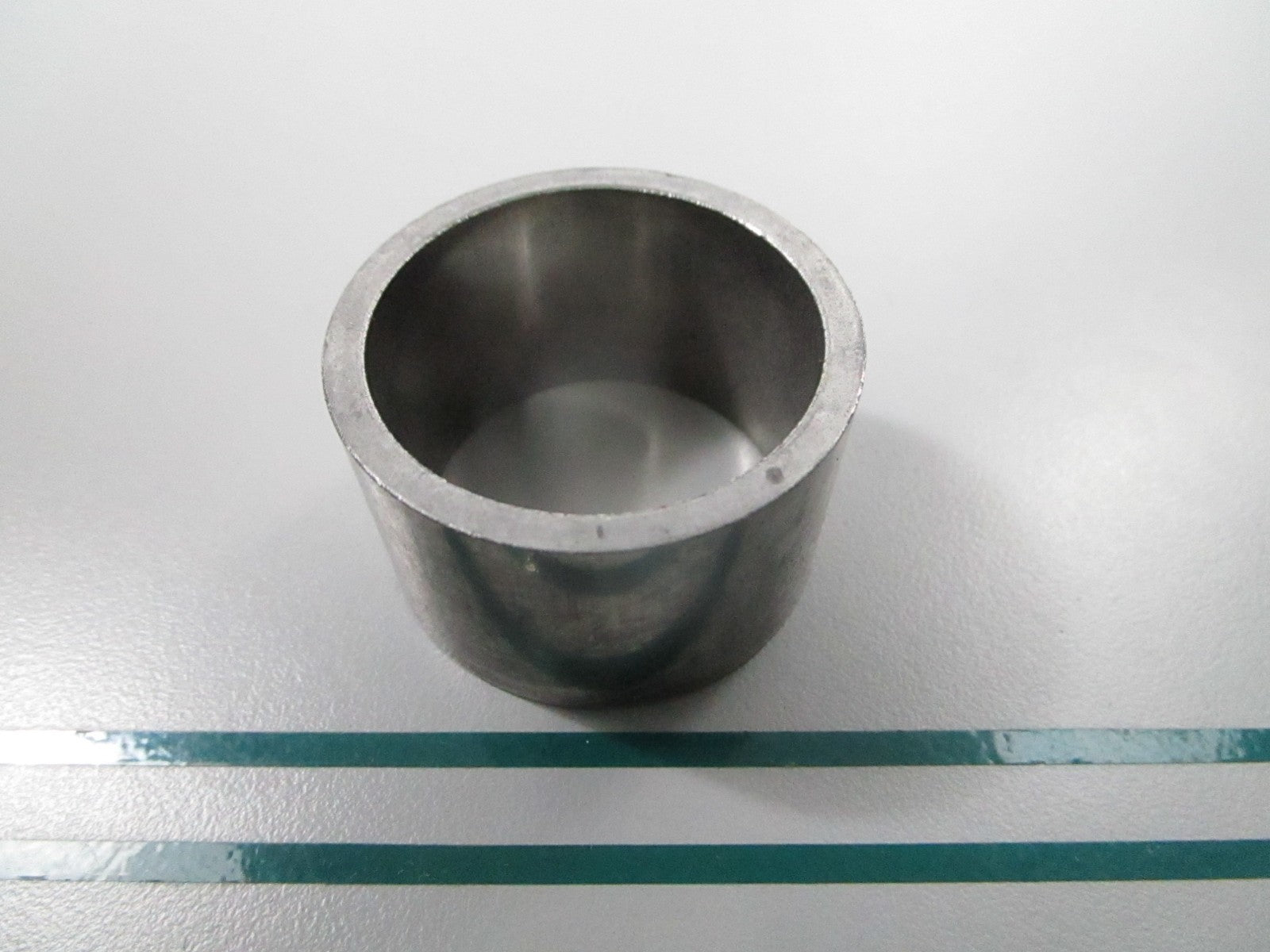 NEW OEM MT897 John Deere Cylindrical Alloy Bushing 0810