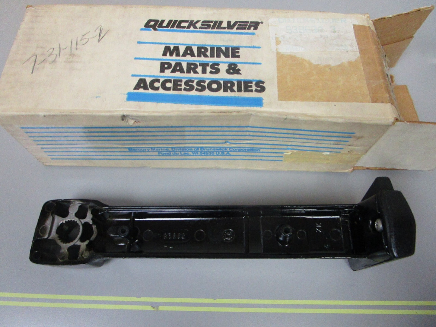 *NEW OEM* 0810 Mercury Quicksilver Control Handle 93863A3