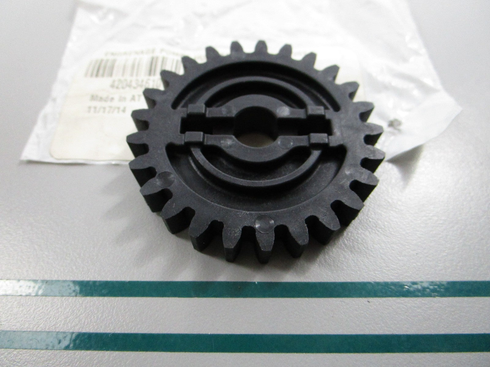 NEW OEM 420434610 Can-Am 25T Gear 0810