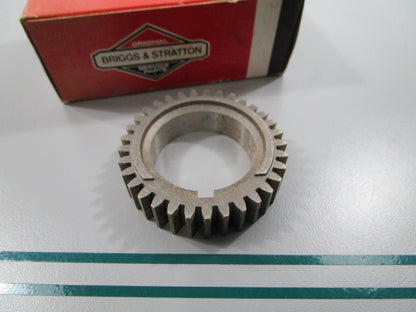NEW OEM 261196 Briggs & Stratton Timing Gear 0810