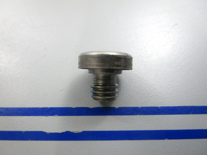 NEW OEM 912349 0912349 OMC Johnson Evinrude Plug 0810