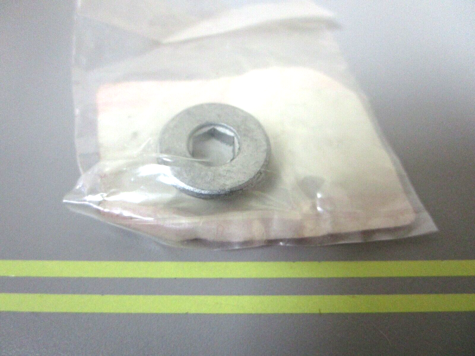 *NEW OEM* 0750 Suzuki PLUG 11116-93J00