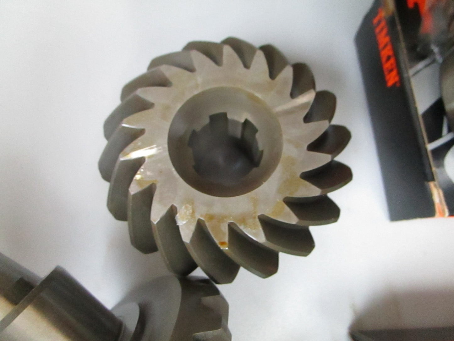 *NEW OEM* 0720 OMC Johnson Evinrude Ball Gear Shaft & Pinion Ay 982244 0982244