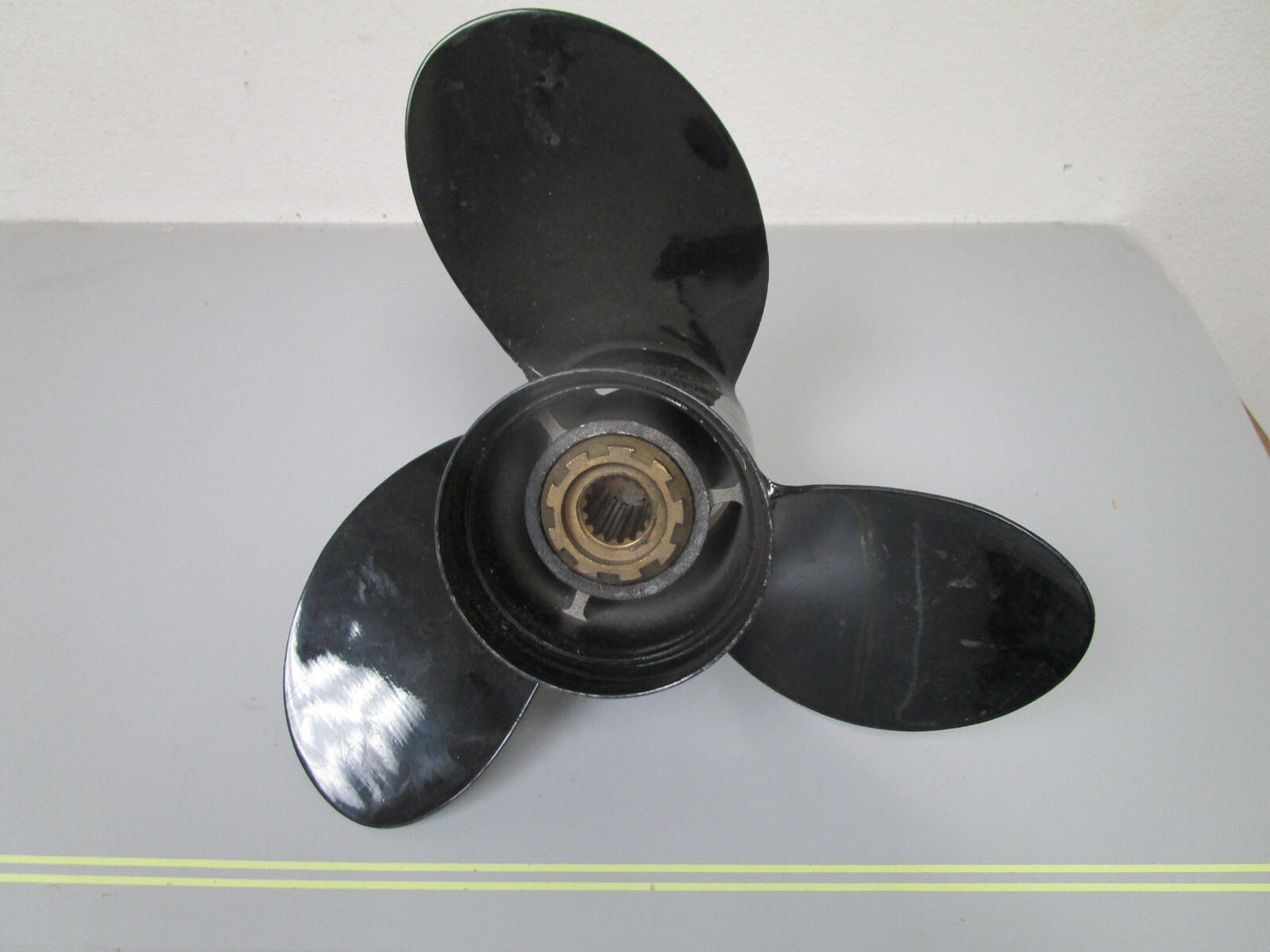 *NEW* 0720 Michigan Wheel 13.75 x 15 Propeller 031041 RP: Mercury Honda 40 - 150