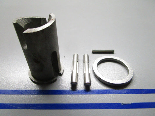 *NEW OEM* 0810 OMC Johnson Evinrude Driveshaft Coupler 382394 0382394