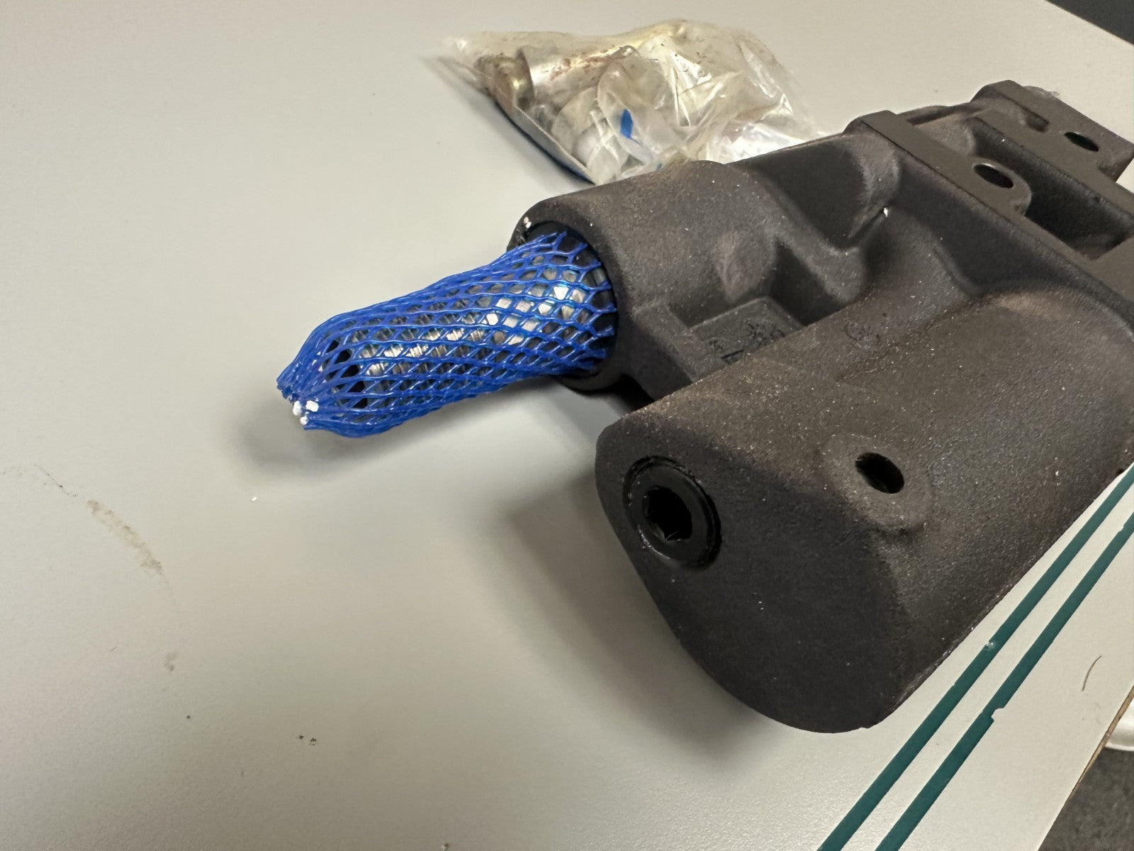 NEW OEM 852741 Volvo Penta Hydraulic Power Steering Cylinder Actuator 0720