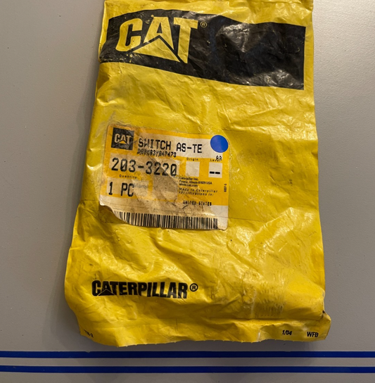 NEW OEM 203-3220 CAT Caterpillar Temperature Switch Assembly 0720