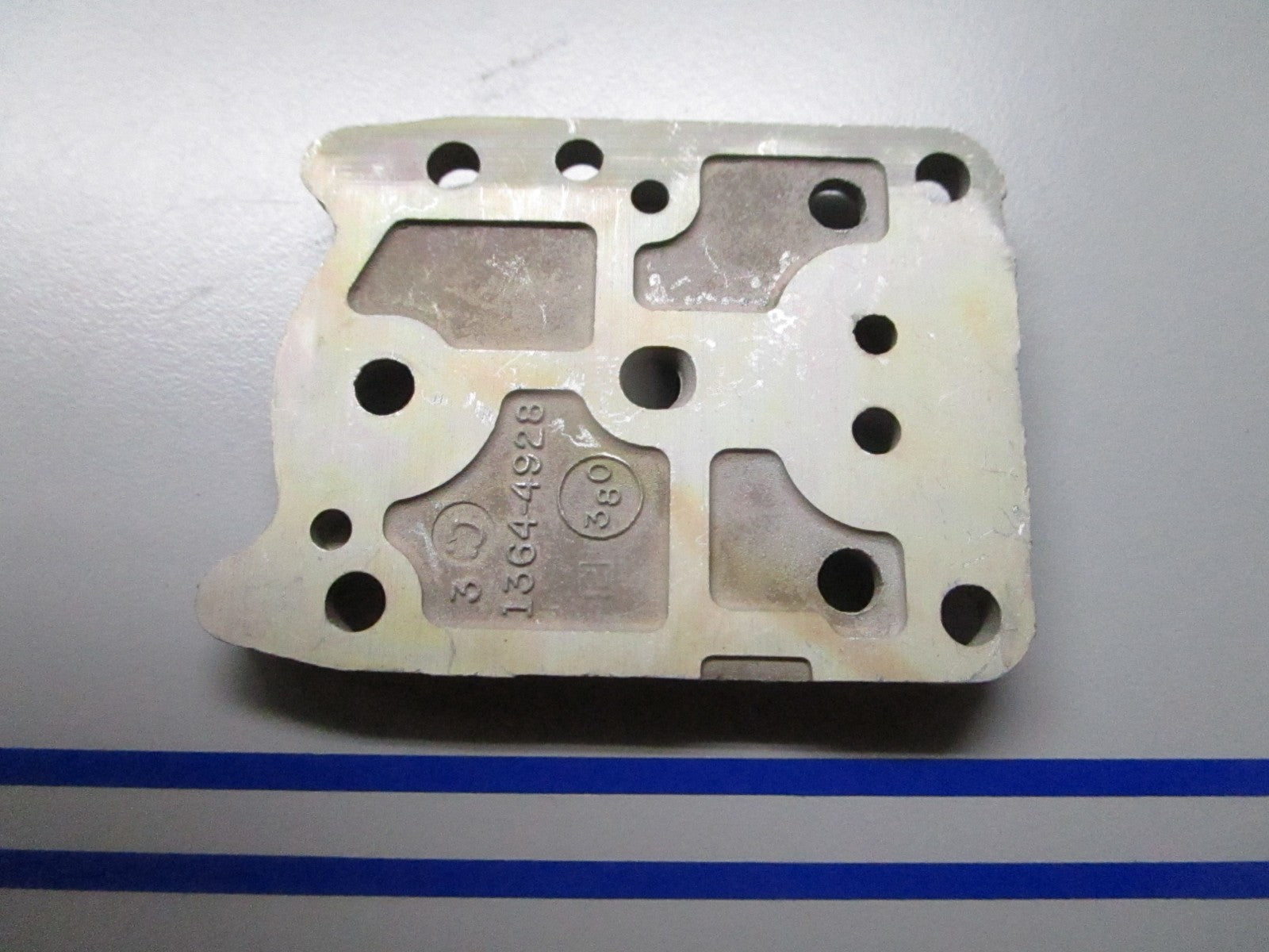 *NEW OEM* 0810 Mercury Quicksilver Fuel Pump Body 1399-8142