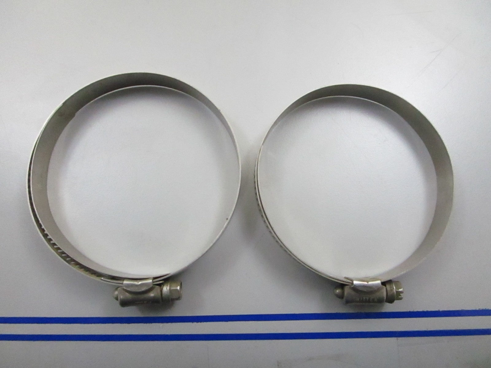 *NEW OEM* (LOT OF 2) 0810 Mercury Quicksilver Hose Clamp 54-31765