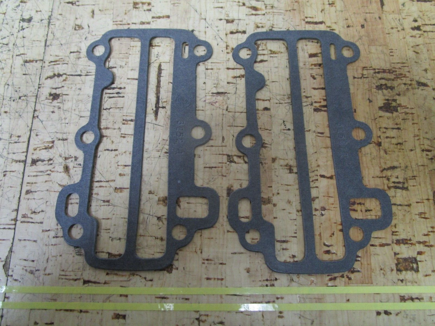*NEW OEM* (LOT OF 2) 0720 OMC Johnson Evinrude Gasket 325271 0325271