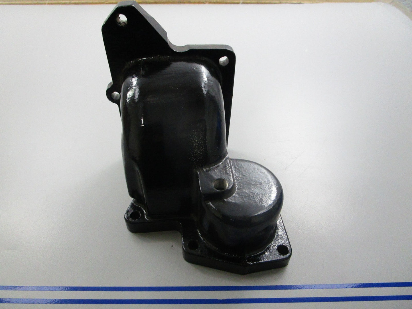 *NEW OEM* 0720 Mercury Mercruiser Thermostat Housing 32723