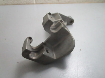 *NEW OEM* 0820 OMC Johnson Evinrude Trunnion Bracket 351927 0351927