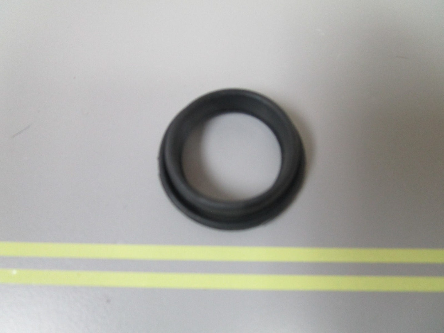 *NEW OEM* 0810 Volvo Penta O-Ring 1336255