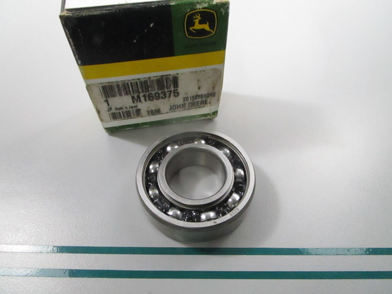 NEW OEM M169375 John Deere Ball Bearing 0810
