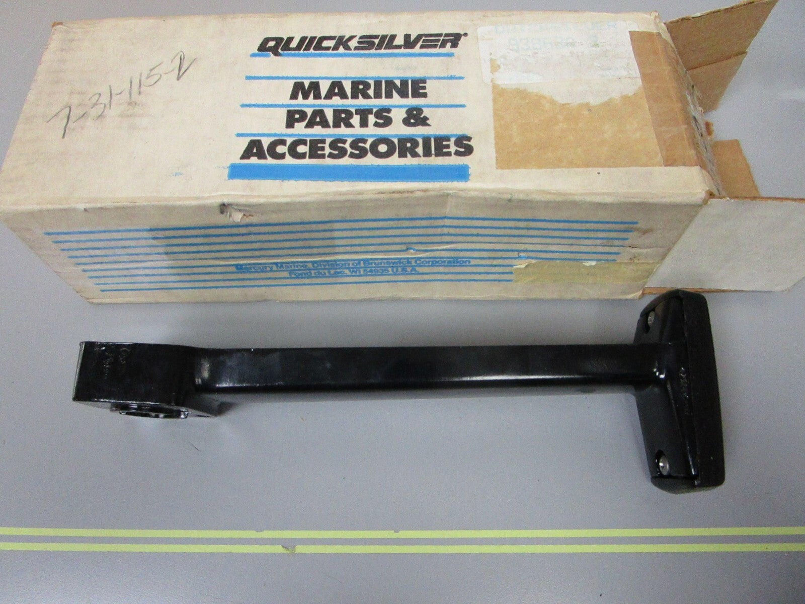 *NEW OEM* 0810 Mercury Quicksilver Control Handle 93863A3
